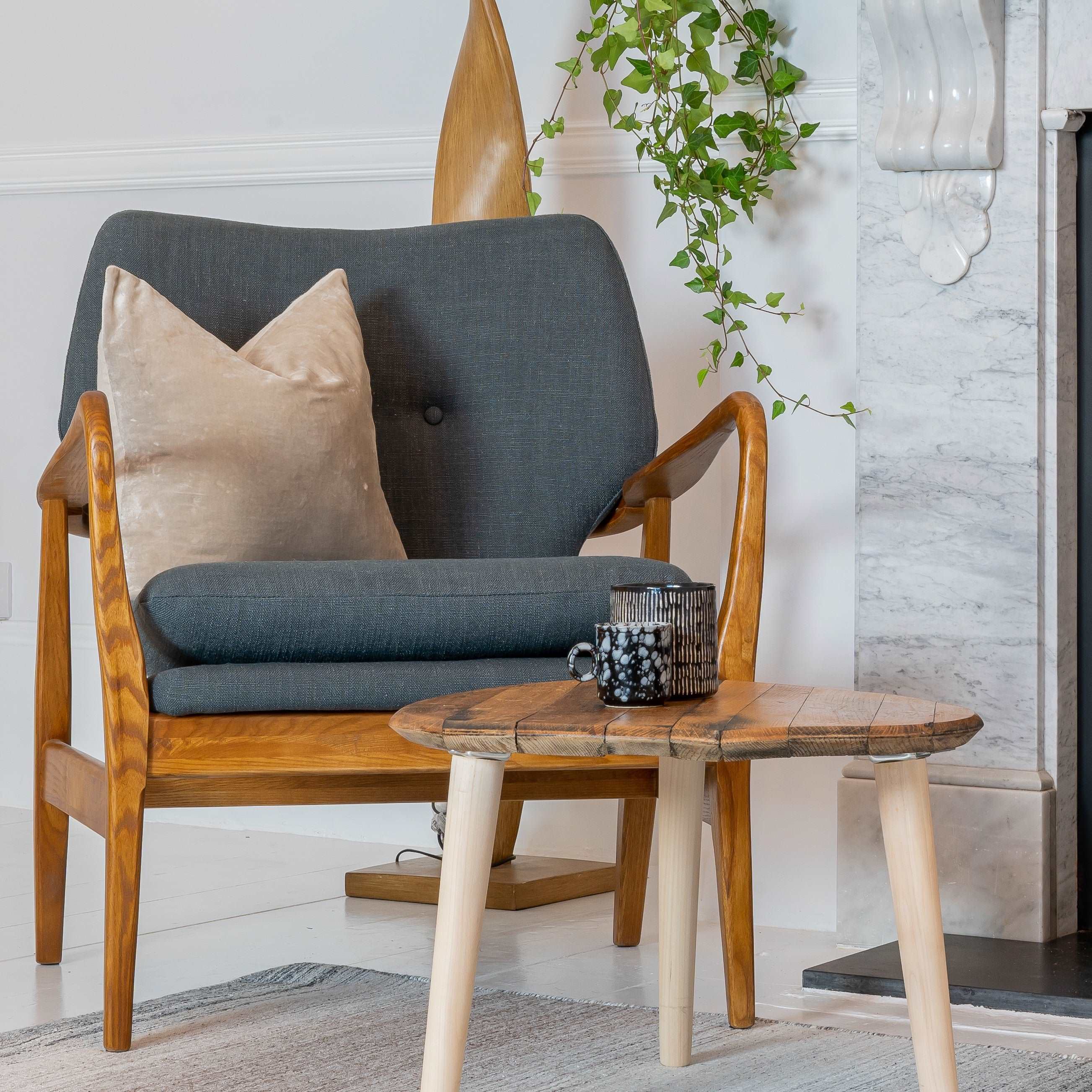 Mid century modern wood arm outlet chair